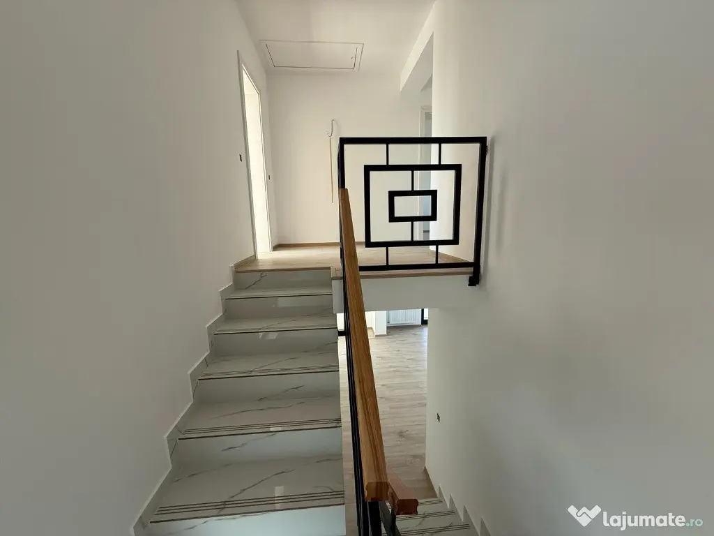 Casă 5 camere - Păuleștii Noi (zona Spitalului Mediurg) 