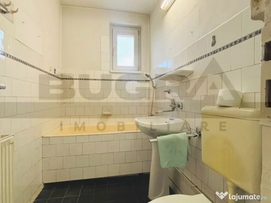 Apartament 3 camere, etaj intermediar, P-ta 14 Iulie