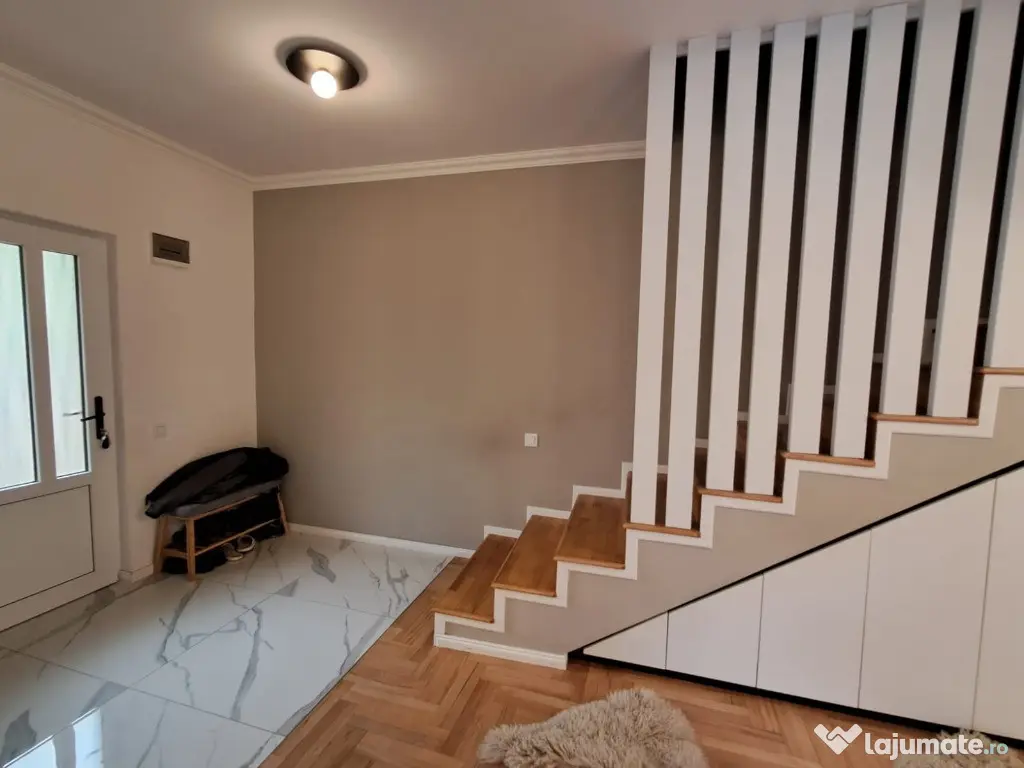 Duplex finisaje moderne situat in Floresti zona Terra 