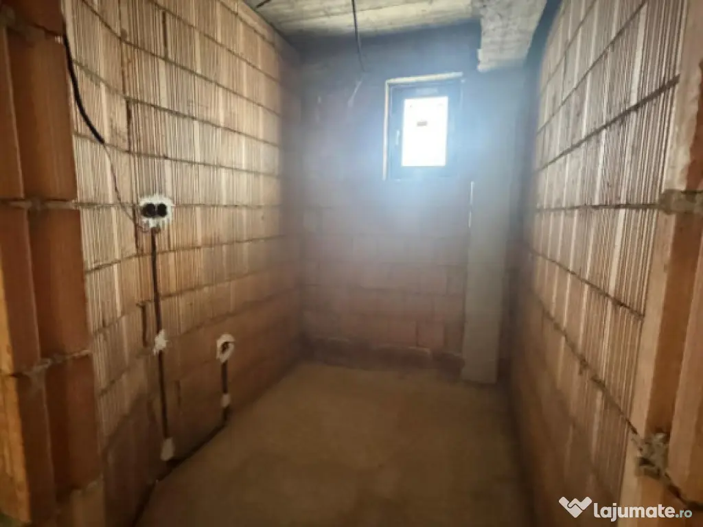 Apartament 2 camere, 65.28 mp, zona Vest FINISAT!