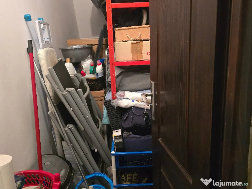 Vand apartament cu 2 camere decomandat in Deva, bloc din anul 2008