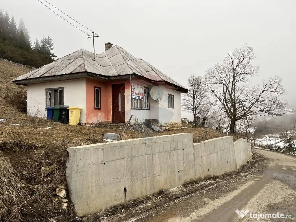 Casă + Teren Intravilan Fundata | Vedere Panoramică | A...