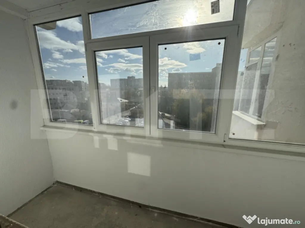 Apartament 4 camere, 88.20 mp utili, zona Tătărași