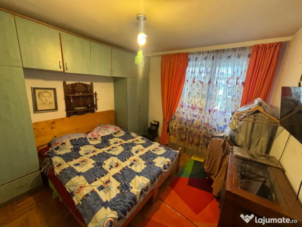 De închiriat apartament spațios – zona Precista