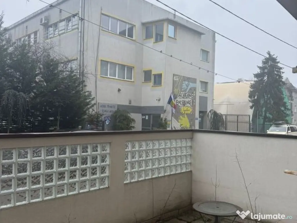 2 camere | Trifesti | Baneasa | parcare + curte terasa 25mp 