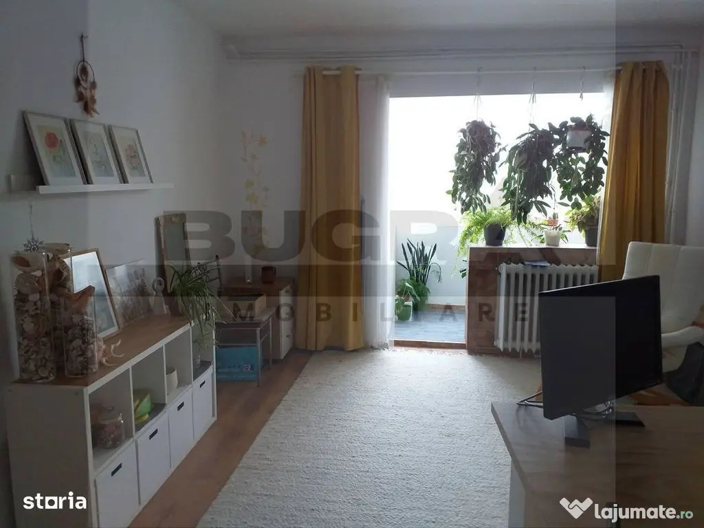 Apartament 2 camere, 46 mp, balcon, zona Parang 