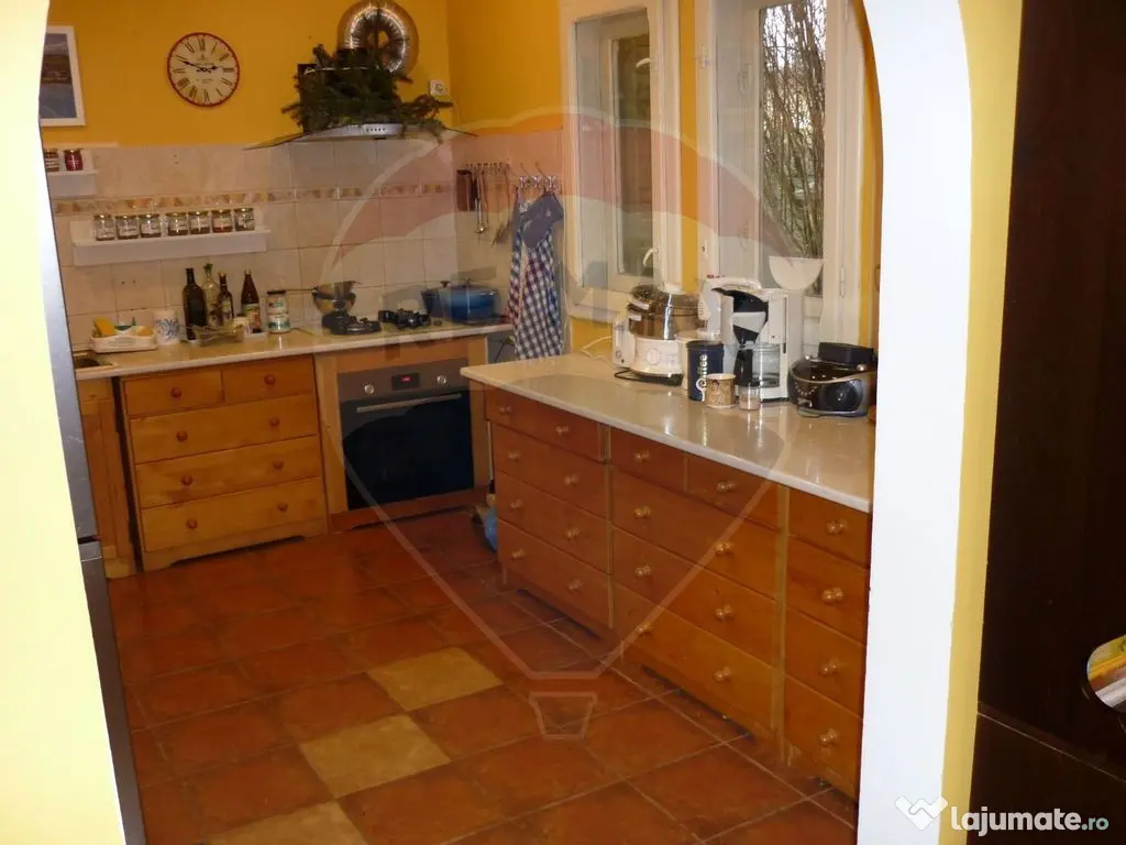 Casa de vacanta langa lacul Snagov / Teren 1922mp / Ciofl... 