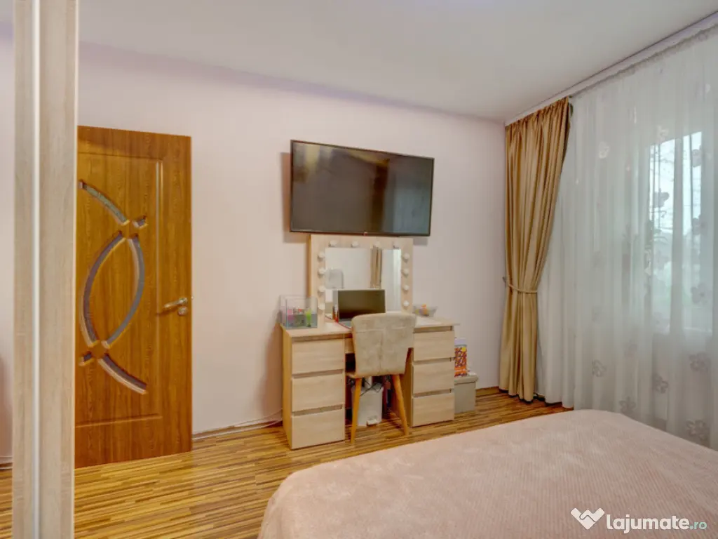 Berceni, Emil Racovita, Al. Moldovita, Parcare ADP, Mobilat 