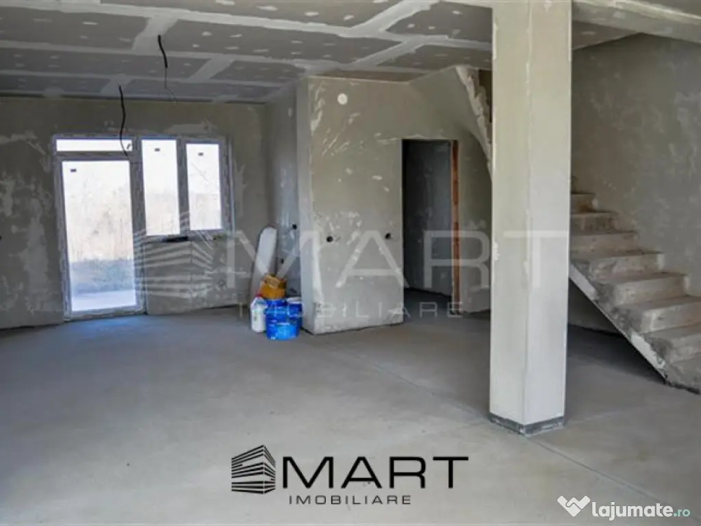 Casa 4 camere tip duplex Sura Mica 