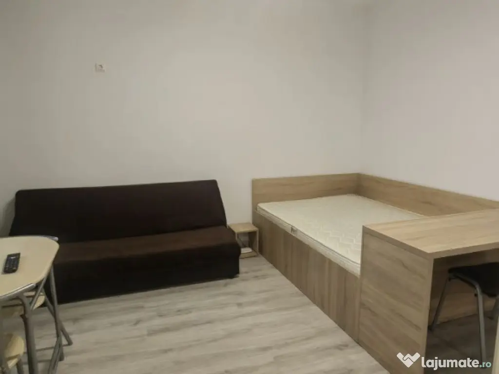 Giurgiului dedeman etaj 2