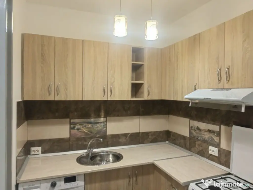 Giurgiului dedeman etaj 2