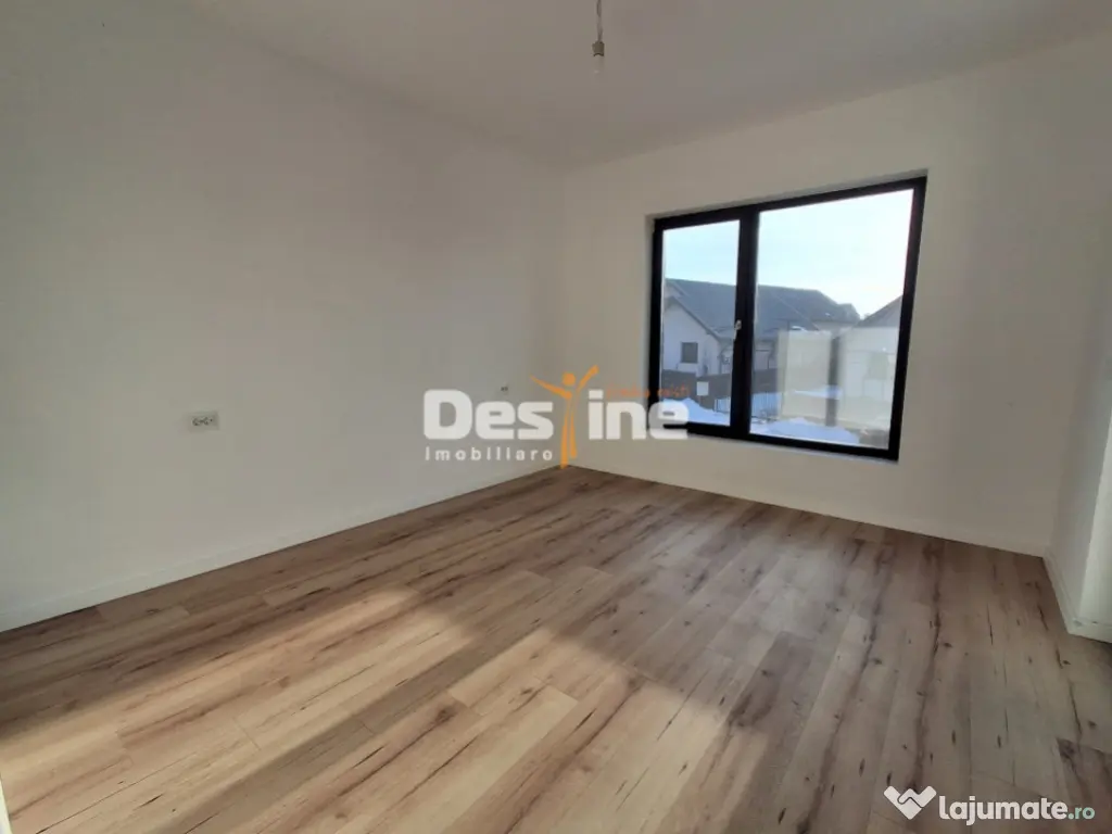 COMISION O %, Miroslava, Casa individuala, P+1+POD, 