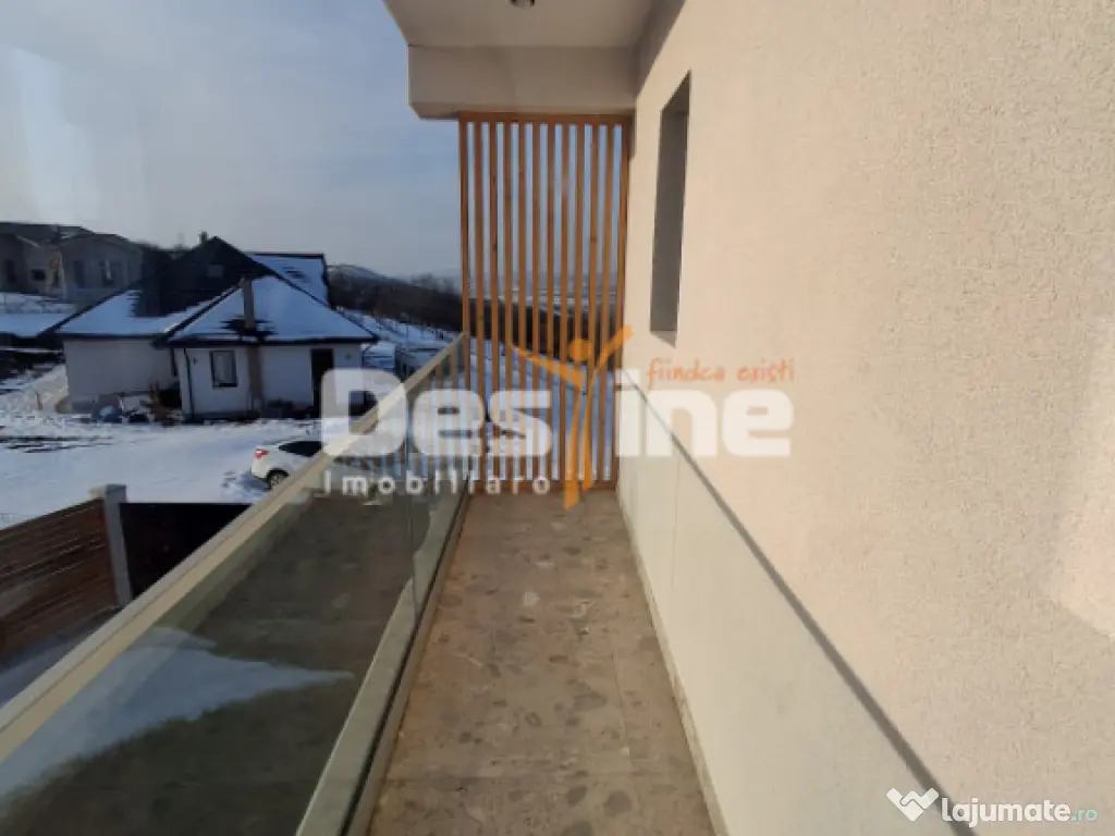 COMISION O %, Miroslava, Casa individuala, P+1+POD, 