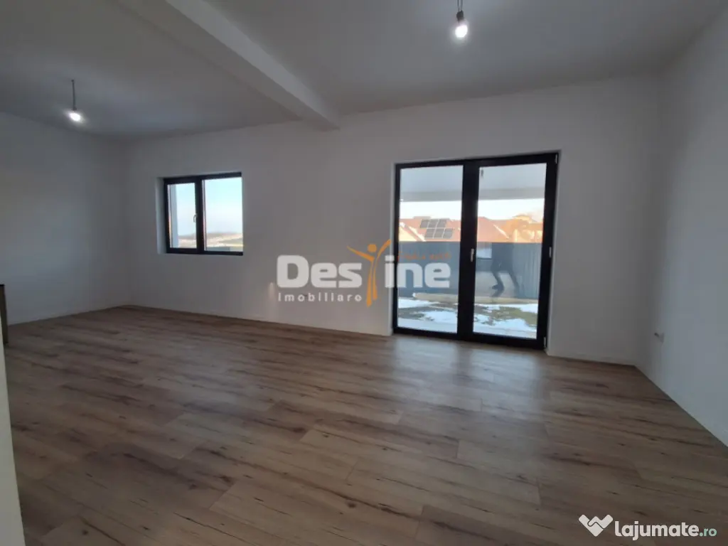 COMISION O %, Miroslava, Casa individuala, P+1+POD, 