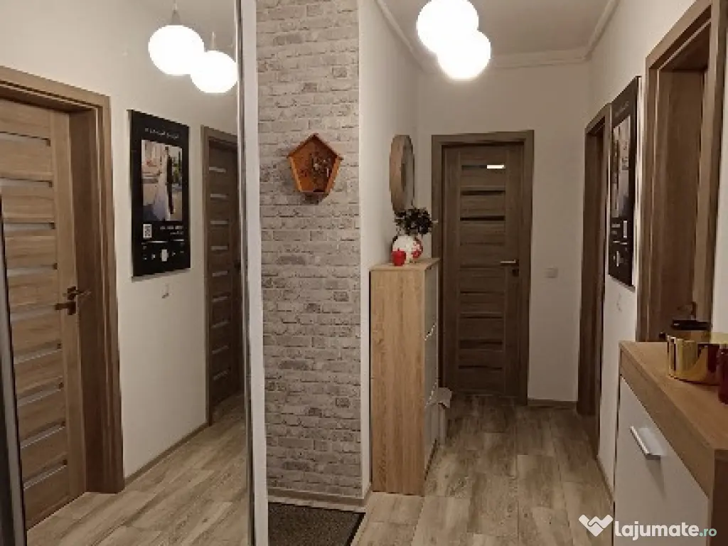 Apartament 2 camere+terasă+parcare subterană Maslinului/Turnișor 