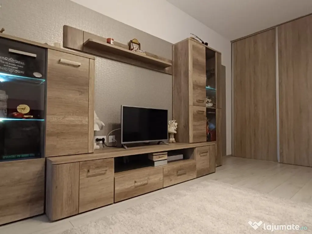 Apartament 2 camere+terasă+parcare subterană Maslinului/Turnișor 