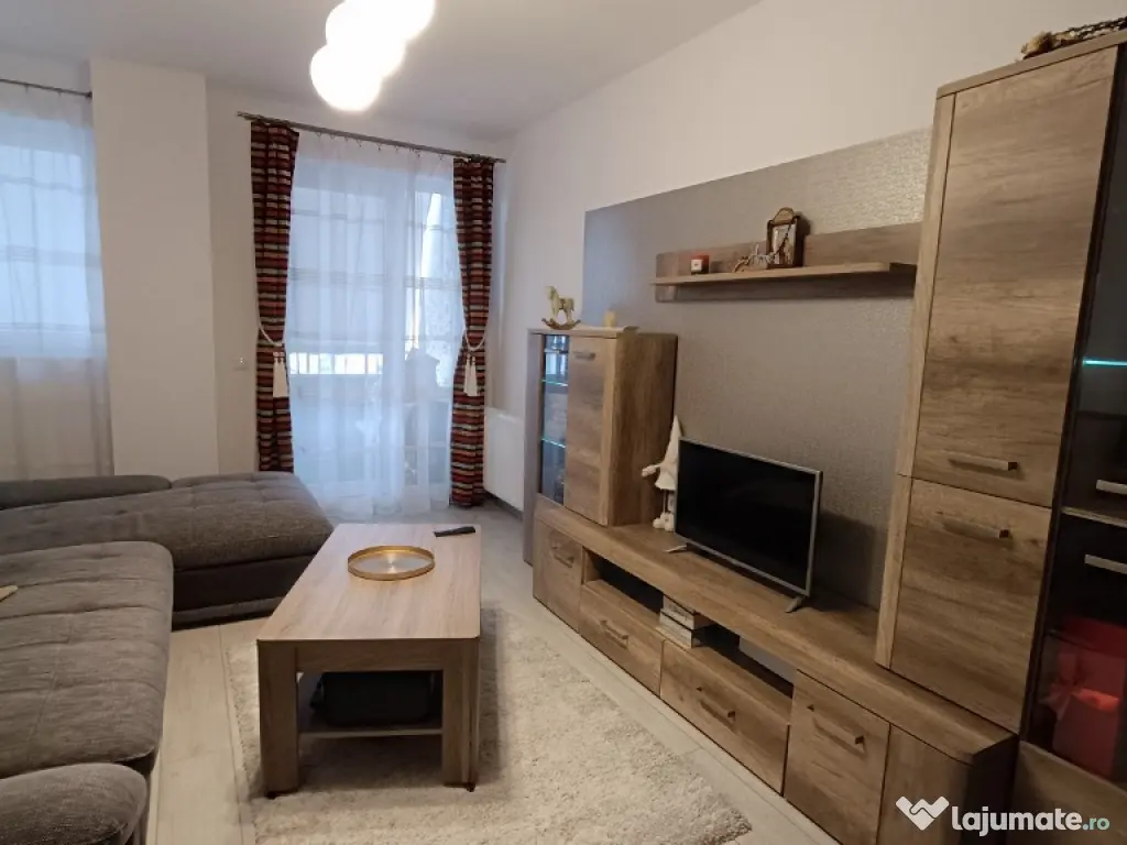 Apartament 2 camere+terasă+parcare subterană Maslinului/Turnișor 
