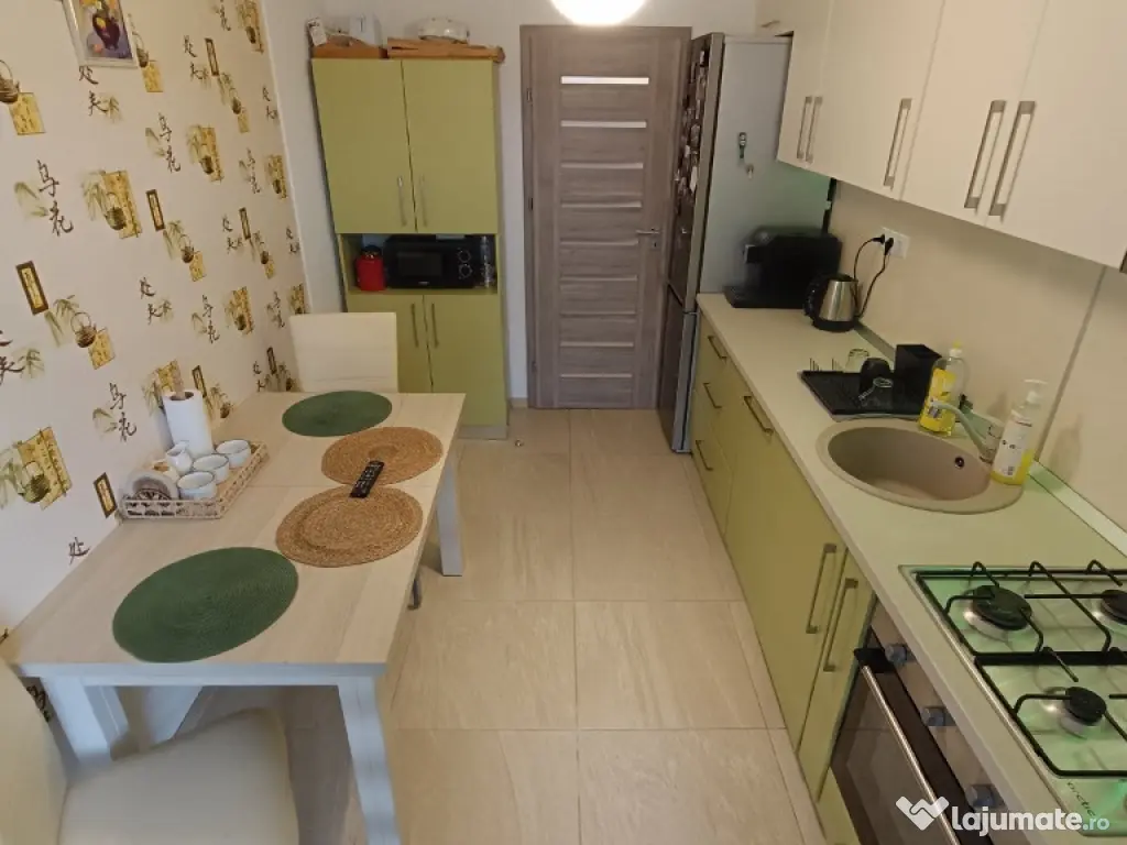 Apartament 2 camere+terasă+parcare subterană Maslinului/Turnișor 