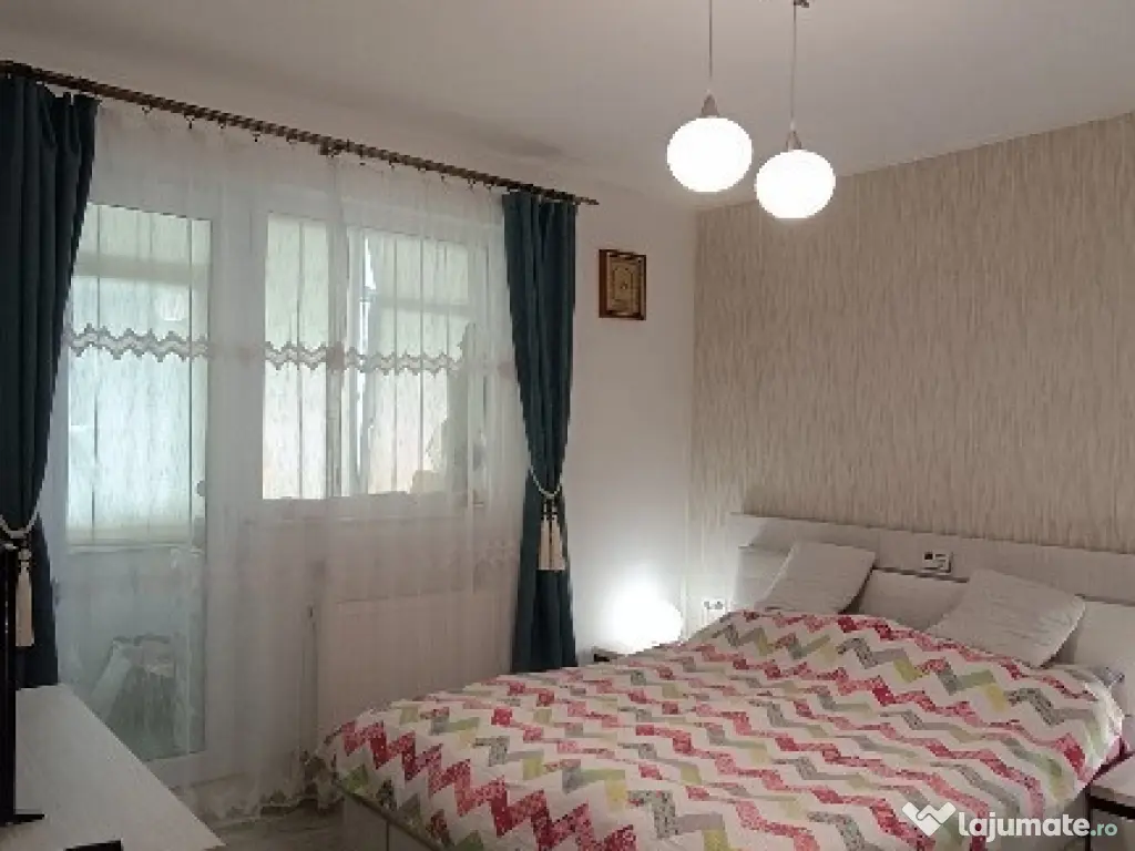 Apartament 2 camere+terasă+parcare subterană Maslinului/Turnișor 