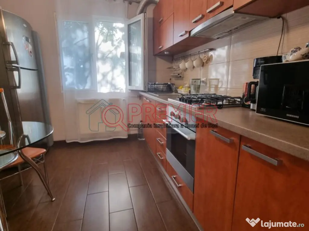 3 camere Sector 4-Bd Alexandru Obregia-Parcare ADP 