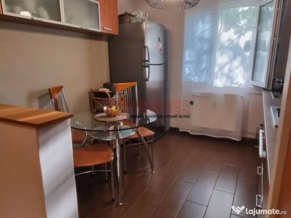 3 camere Sector 4-Bd Alexandru Obregia-Parcare ADP 