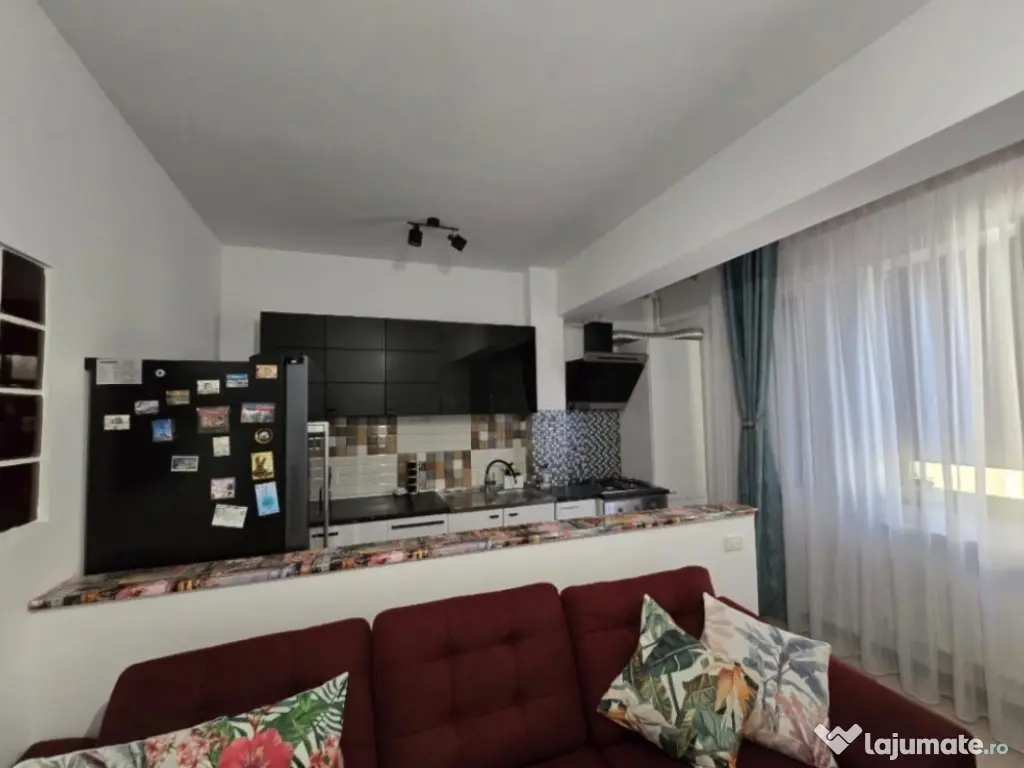 Apartament 2 camere de inchiriat, situat in zona Compozitori 