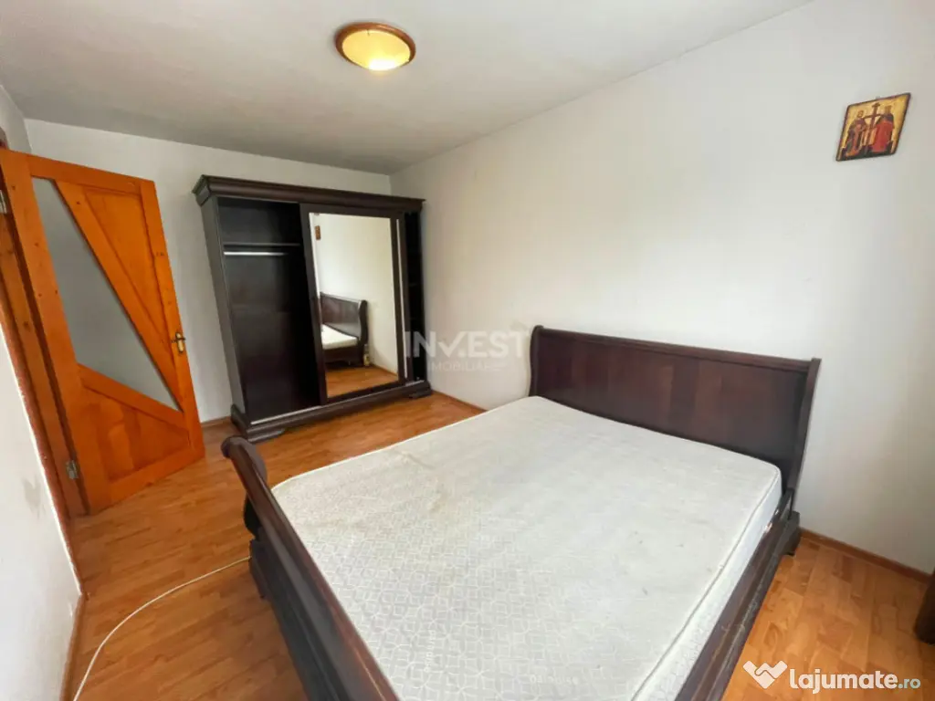 Apartament 2 camere-52 mp-Pod de Piatra-etaj intermediar 