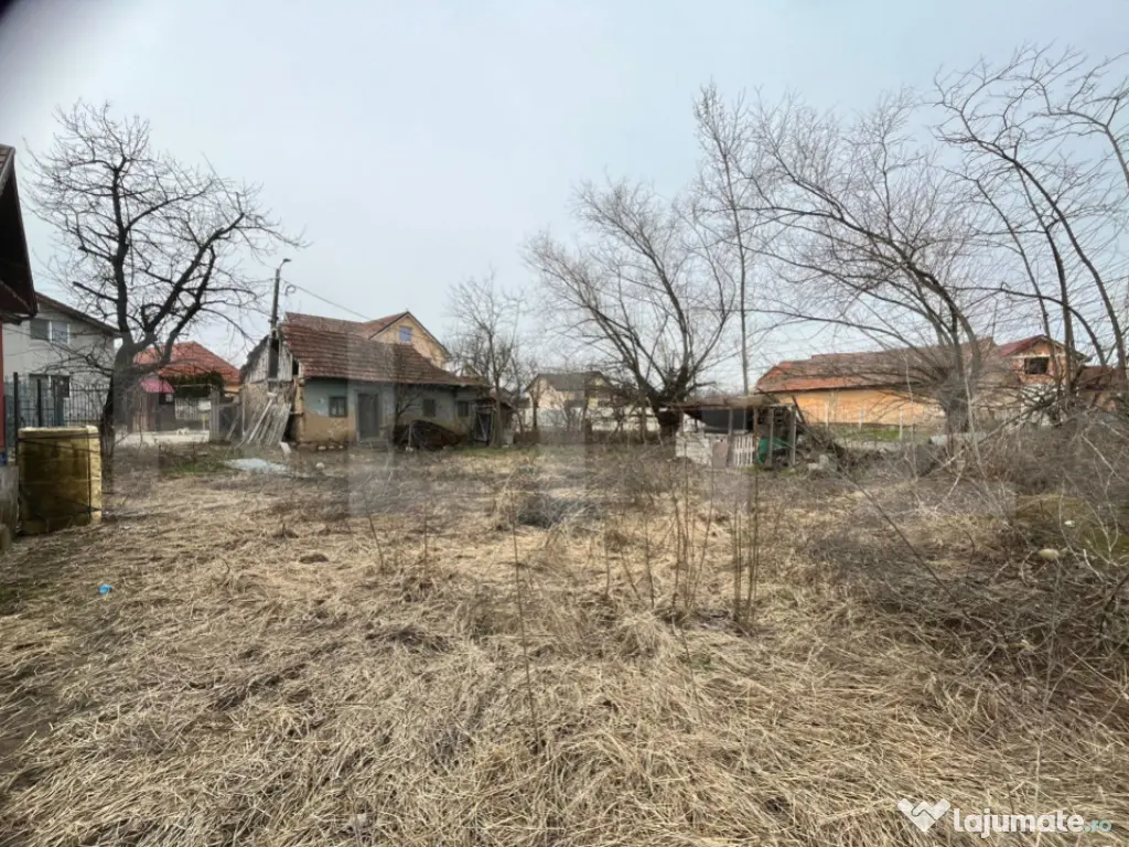 EXCLUSIVITATE , DE VANZARE 2 PARCELE de teren intravilan , 