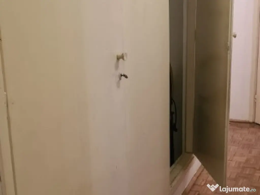 Apartament 3 camere,Titan, Solidaritatii, Parter + balcon spatios! 