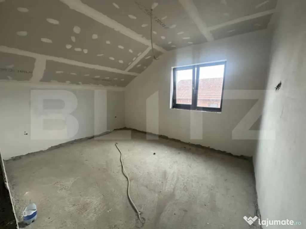 Casă modernă de vânzare în zona Lazuri 