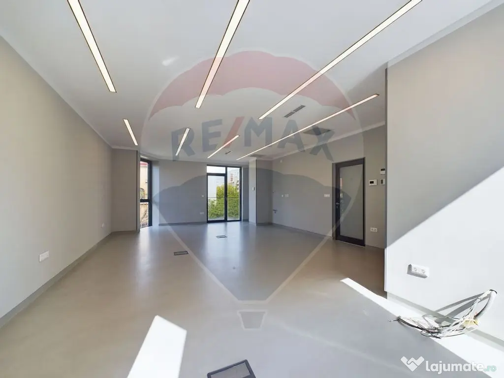 Spatiu de birouri premium - 52mp - Zona Decebal/Agricultori 