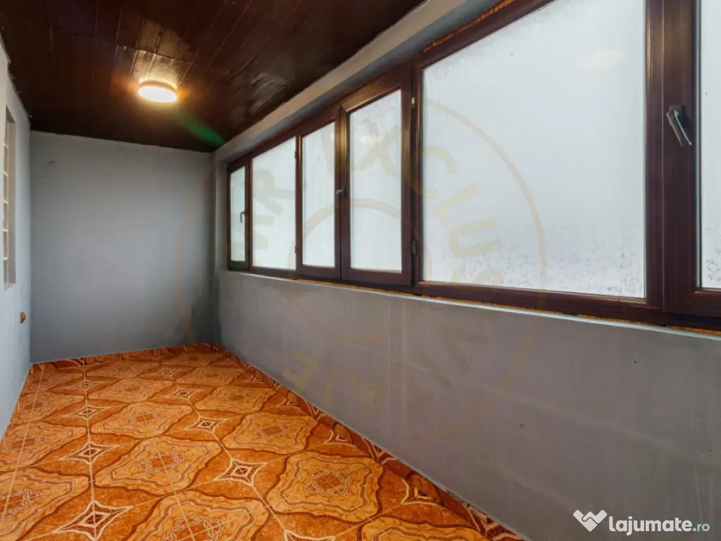 Casa 3 camere Dragomiresti strada principala 