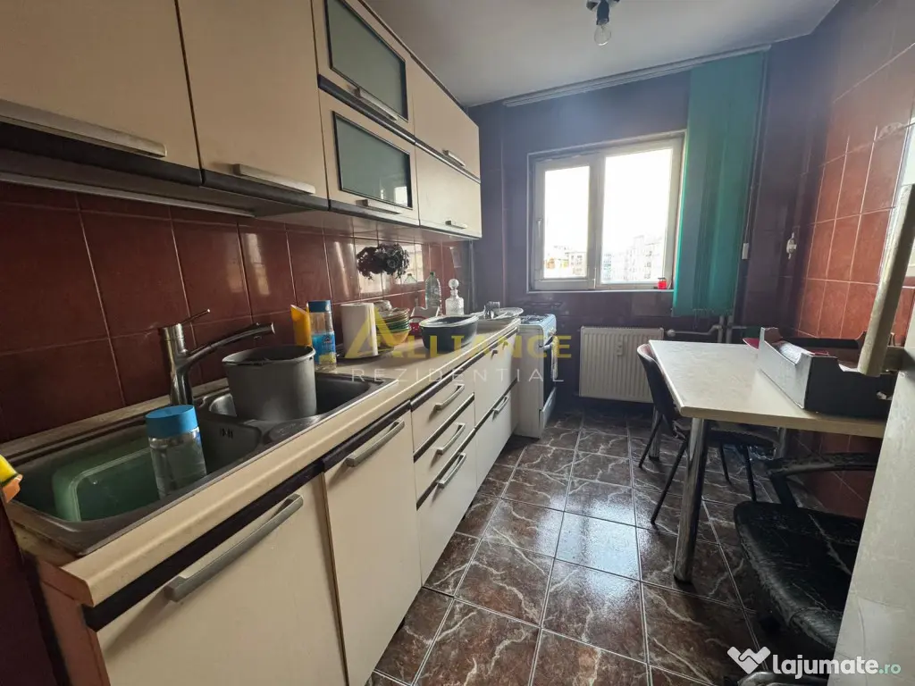 2 camere stradal Bld Tineretului – etaj 7/10 – bloc i... 