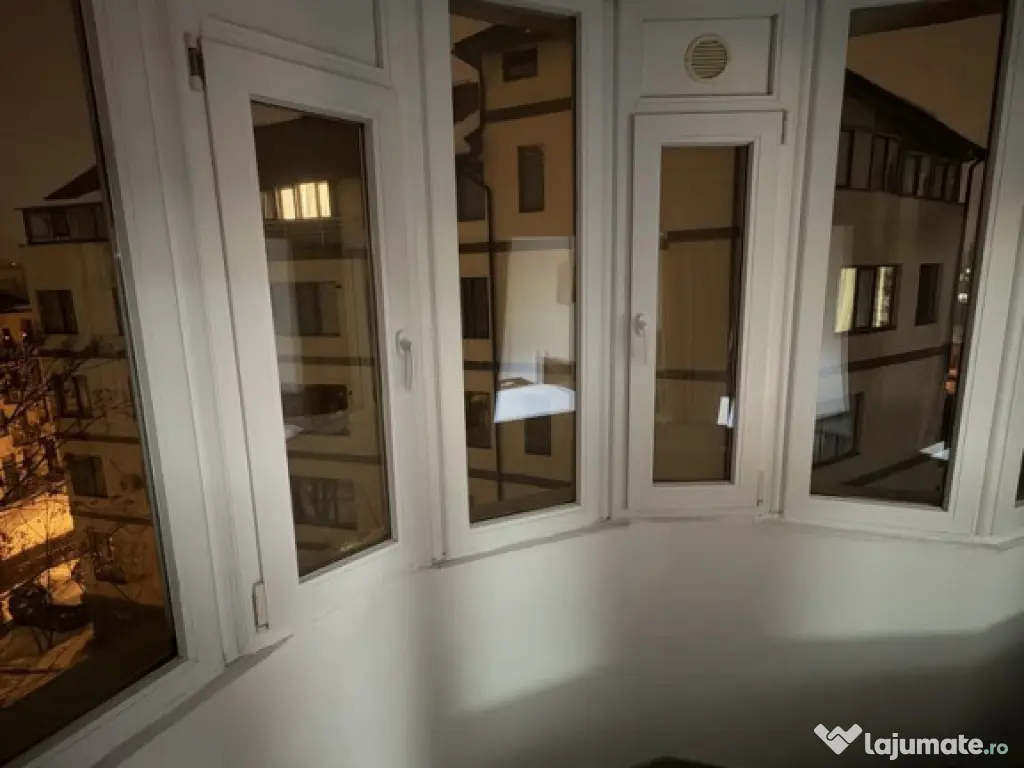 Muncii etaj 4 decomandat moderna 