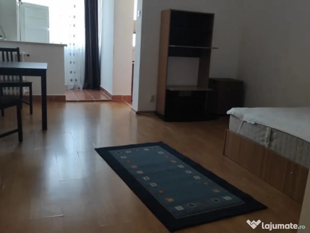 Dristor chiar la metrou etaj 9 