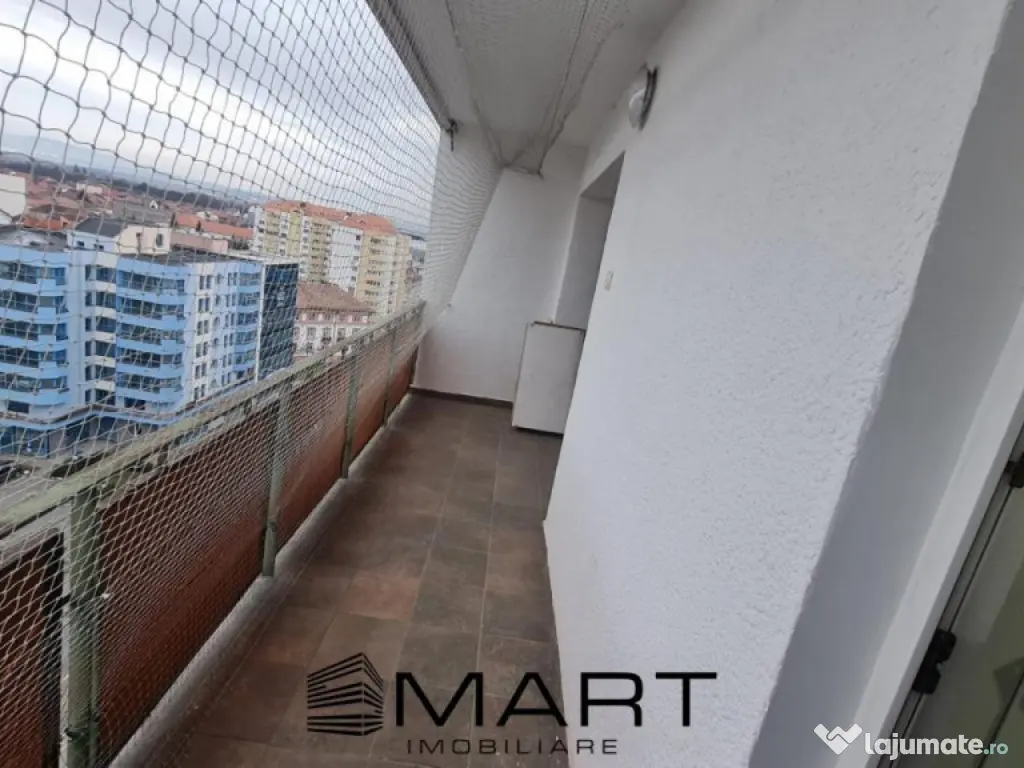 Apartament 3 camere zona Mihai Viteazul 