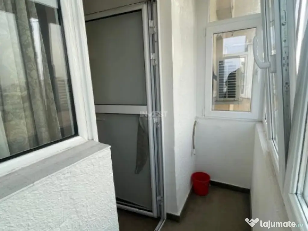 Apartament 2 camere decomandat-Podu Ros-Socola