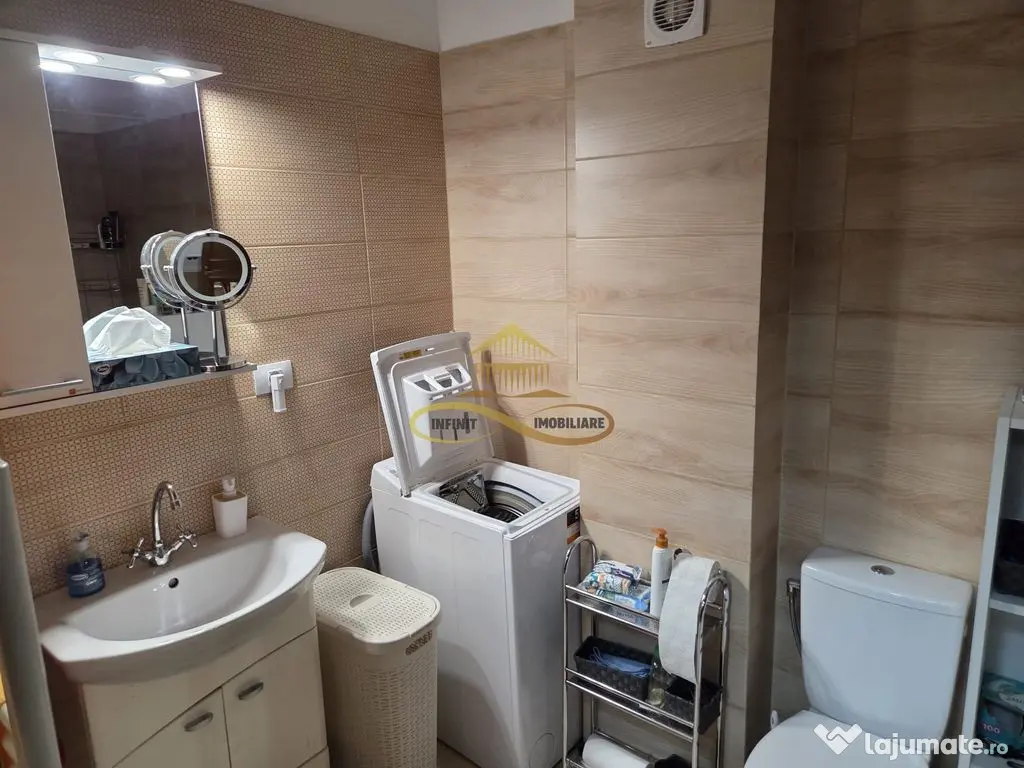 Garsoniera moderna de inchiriat 