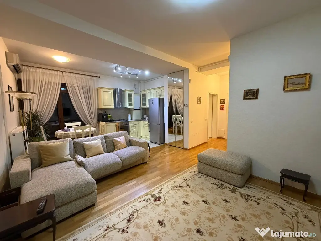 2 camere, Arcul de Triumf / Herăstrău, bloc 2006 