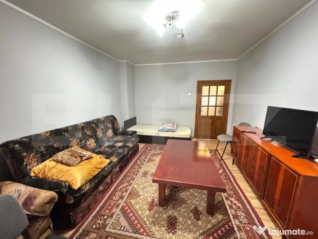 Garsoniera de inchiriat, zona Centru 