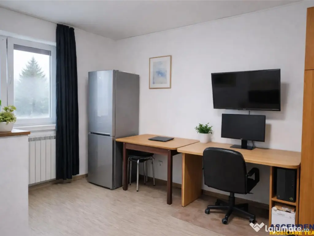 Camera de camin cu baie proprie si mica bucatarie, Astra, Br 