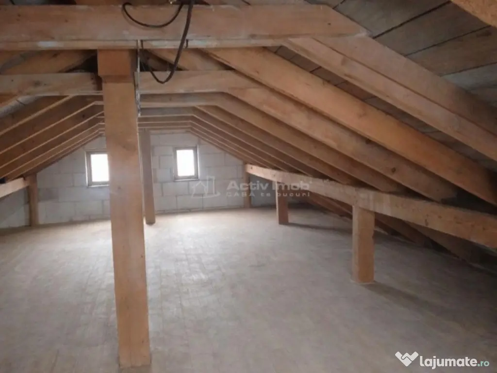 Casa 4 camere - 284mp, teren 556 mp - Stupini Brasov