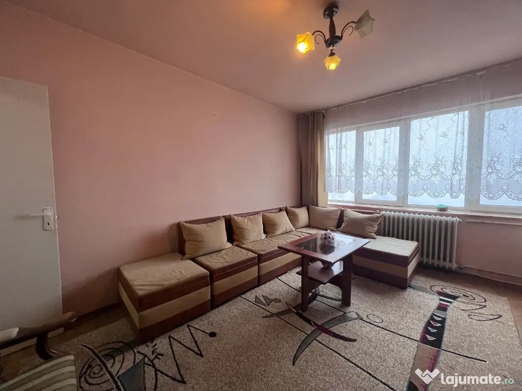 Apartament 2 camere,decomandat,zona Gojdu-Piata Centrala