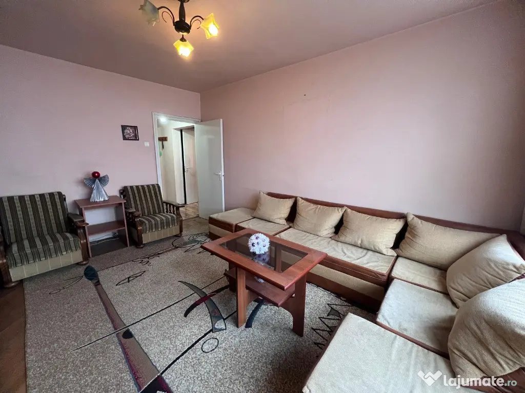 Apartament 2 camere,decomandat,zona Gojdu-Piata Centrala