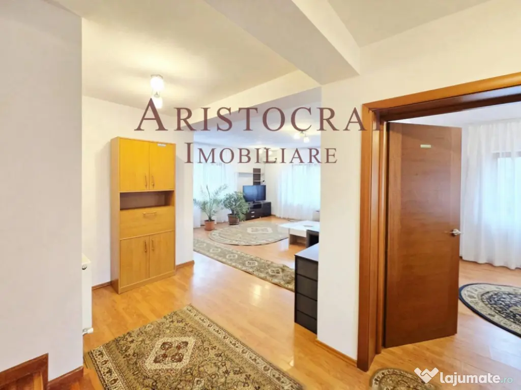 Vila 5 camere cu piscina