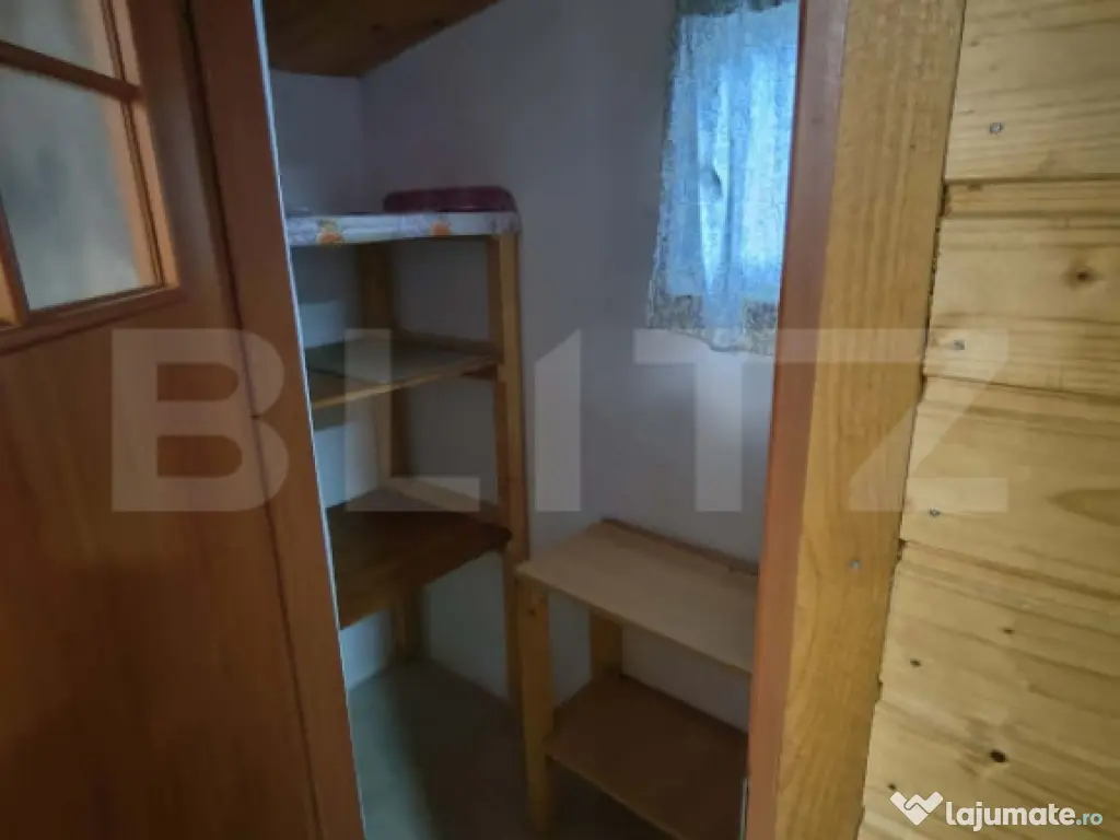Casa de vacanta si teren intravilan, 425 mp, Valea Ierii