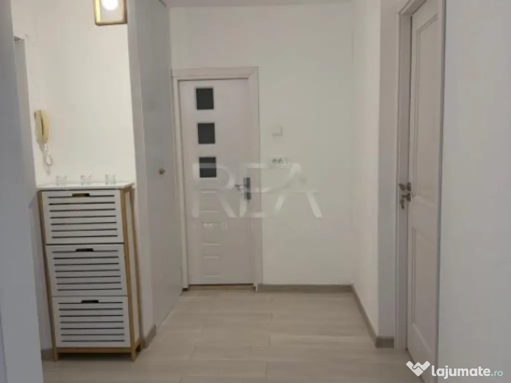 Garsoniera- decomandata-Parcul Operei 