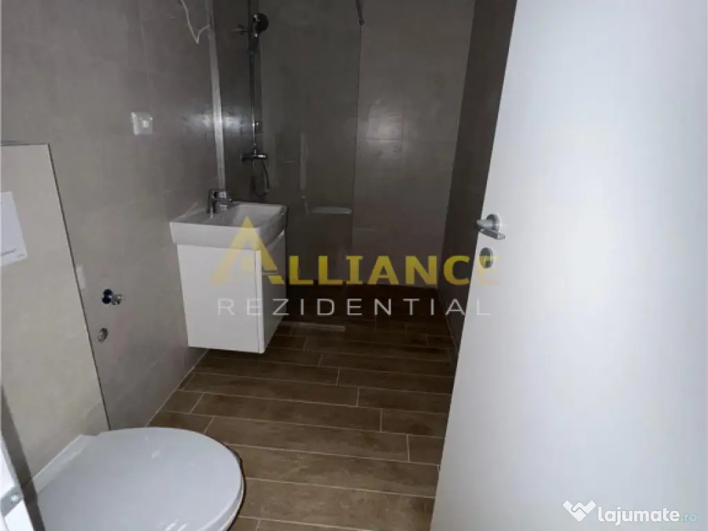 Apartament Tip Studio [ 750m Metrou Berceni ] 