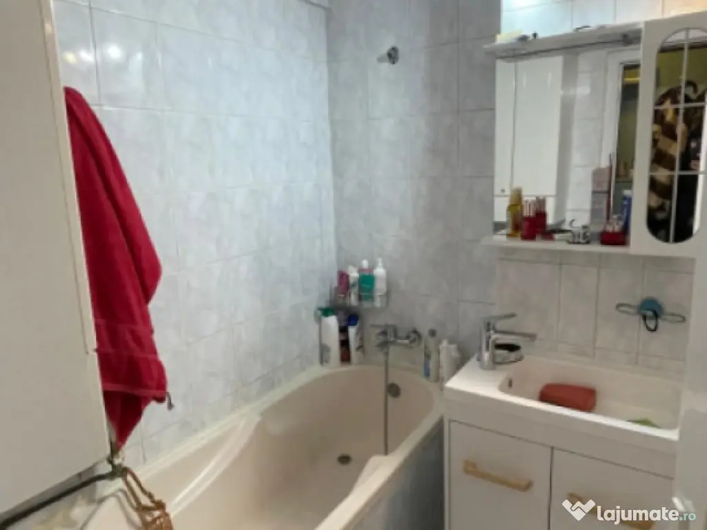 Apartament 2 camere, situat in zona Casa de Cultura 