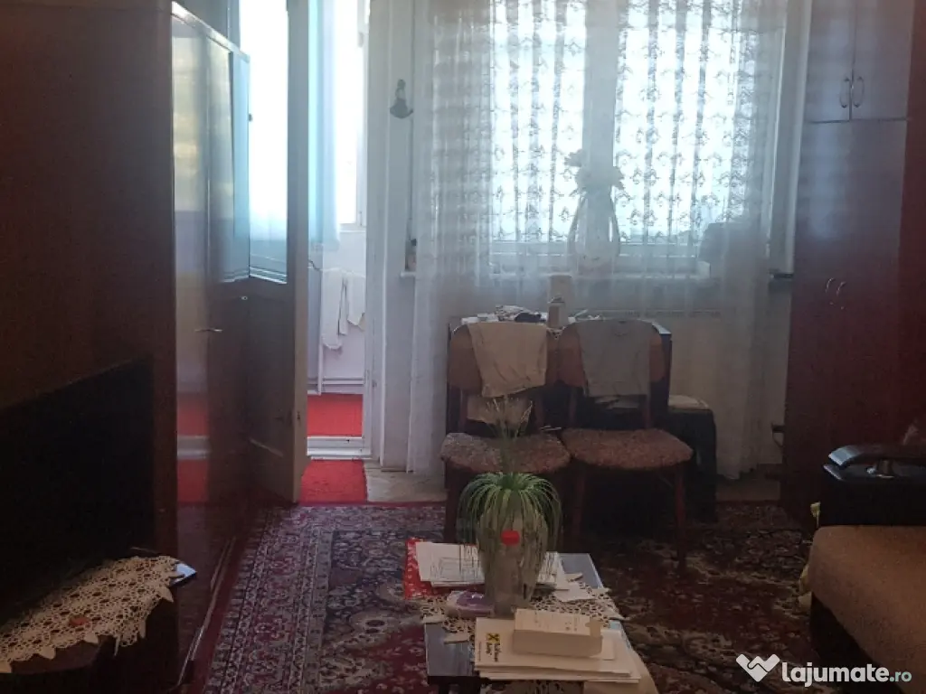 Propietar vand apartament 2camere Constanta langa City Mall 